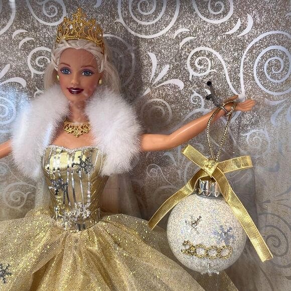 NEW Celebration Barbie, Special 2000 Edition - Picture 4 of 6